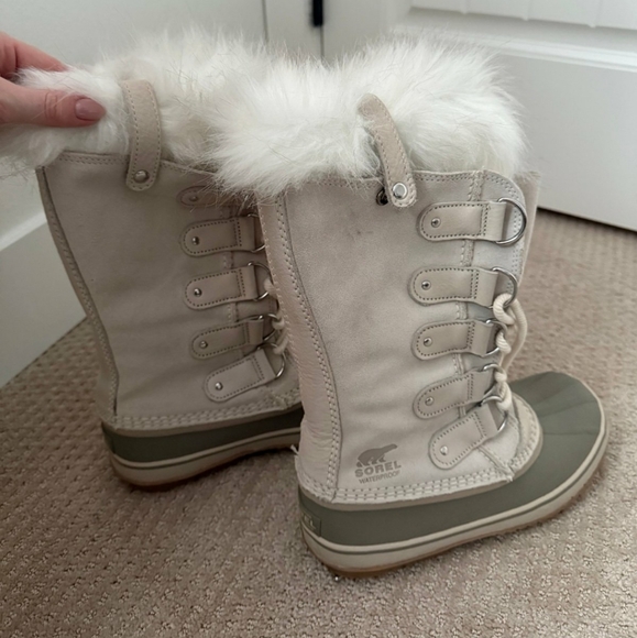 Sorel Joan Of Arctic Fawn Boots - Picture 5 of 7